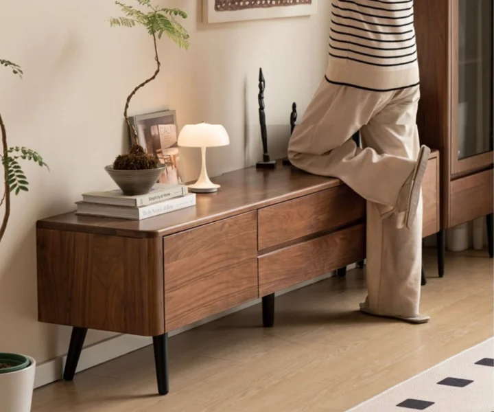 Traditional Solid Sheesham Wood TV Cabinet with Side Storage Units - Image 3