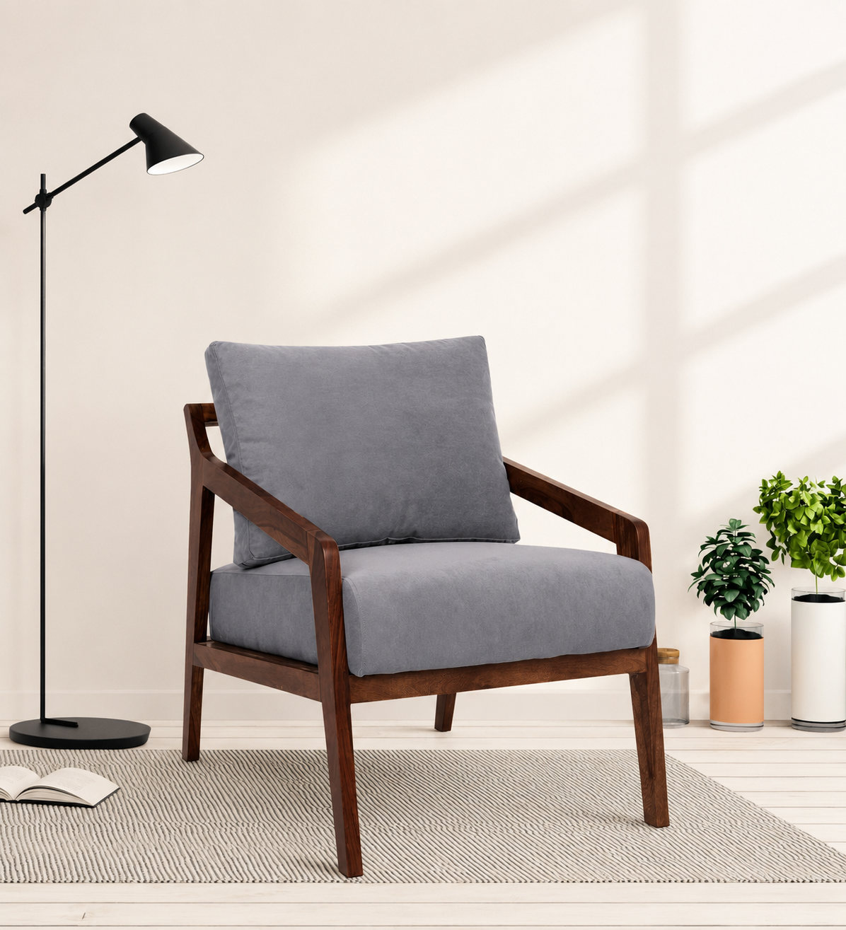 Hillcrest Handcrafted Wooden Dining Chair with Elegant Curved Back Design (1) Hillcrest Handcrafted Wooden Dining Chair with Elegant Curved Back Design - Image 1